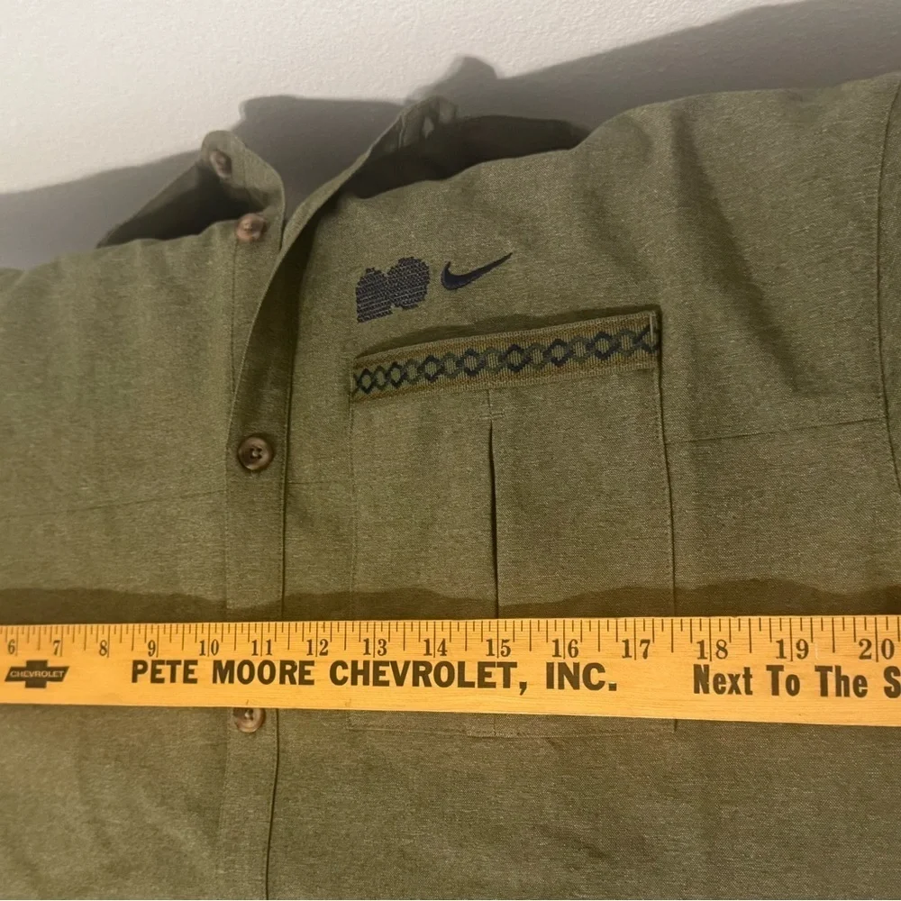 Nike Naomi Osaka Oversized Short-Sleeve Top Olive Green Button Up Tennis Size XS
